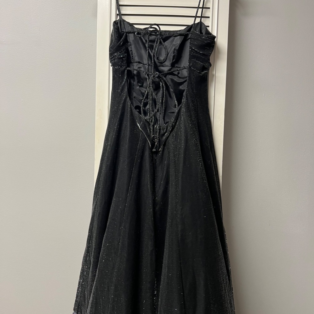 Gown - Picture 10 of 12